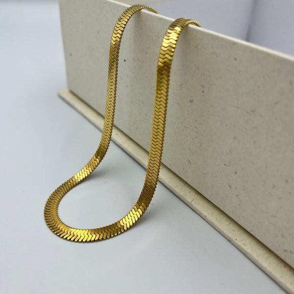 Snake Necklace Yellow Gold