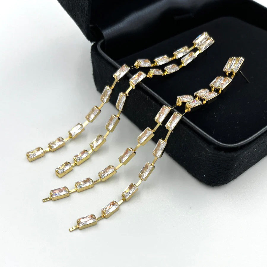 Drops Gold Earrings