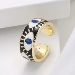 Pretty Eye Ring