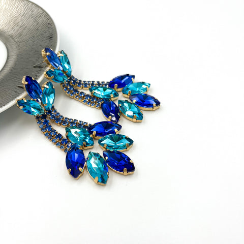 Wonderland Blue Earrings