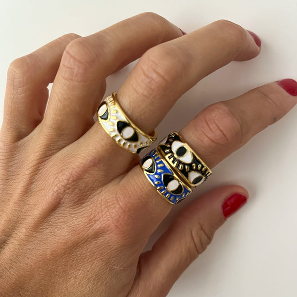 Pretty Eye Ring